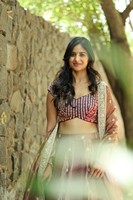 Shalini Kondepudi Images